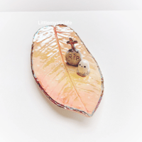 Image 3 of Autumn leaf ghost ring dish