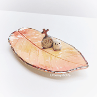 Image 5 of Autumn leaf ghost ring dish