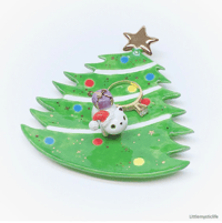 Image 2 of Christmas tree with bear guardian ring dish