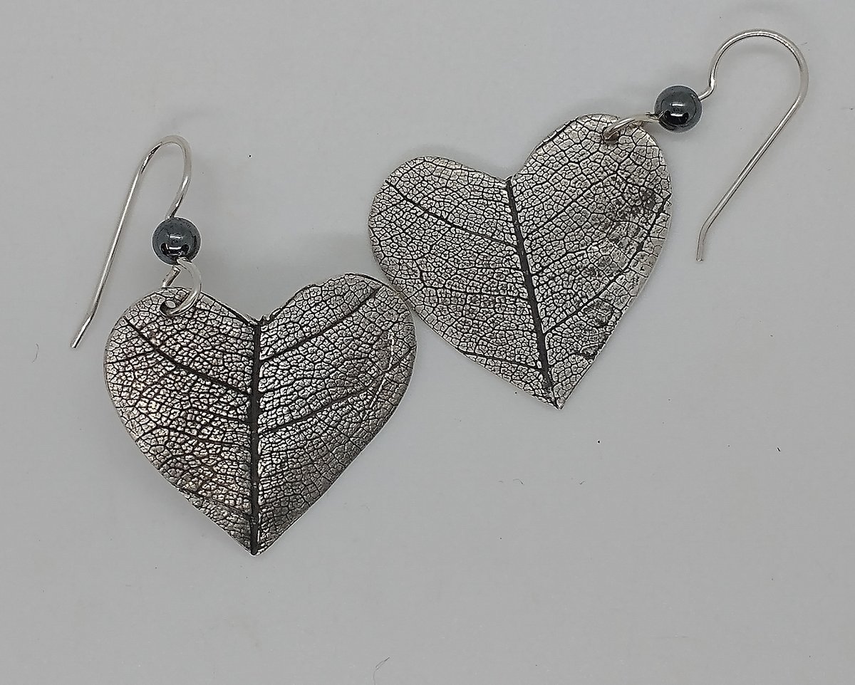 Image of Heart earrings
