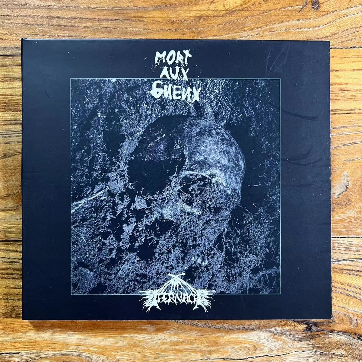 SDLXXX Ifernach/Mort aux Gueux (Can) - Murder Chaos Crematoria/L' Enracinement - Digipack