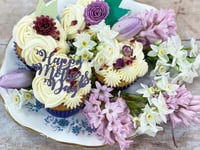 Mothers Day Vanilla Cakes and Flowers 