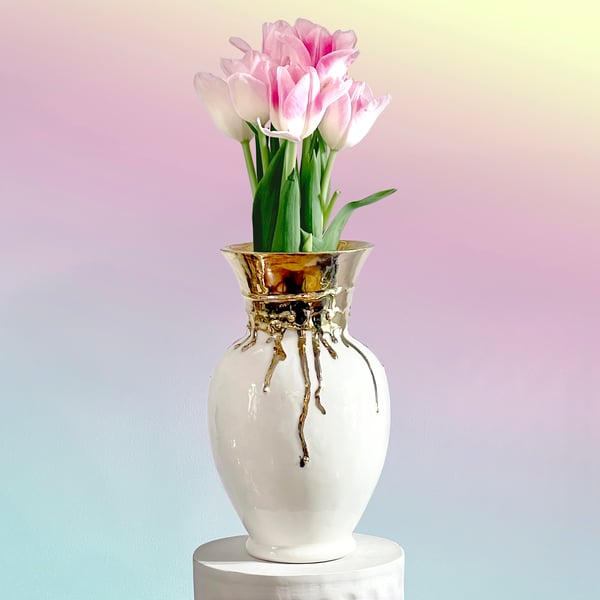 Image of Drip Vase with 22Kt Gold