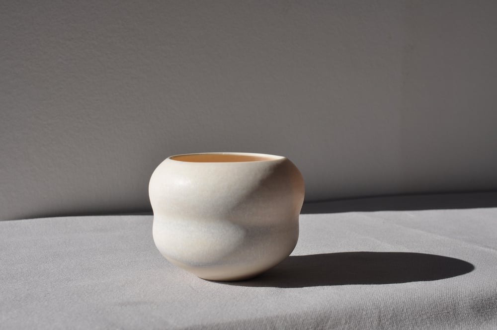 Image of Rund lille vase
