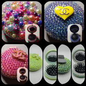 Image of Compact Mirror/Brush