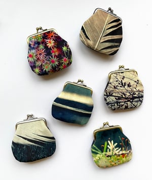 Image of Tree mosses, velvet kisslock purse with plant-dyed lining