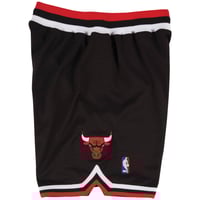 Image 2 of Mitchell & Ness NBA Swingman Shorts Chicago Bulls Alternate 1997-98