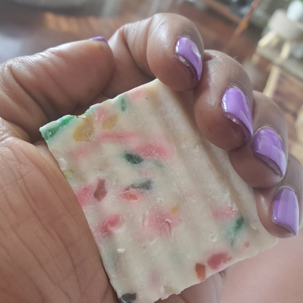 Coconut Confetti Yoni Soap 1oz