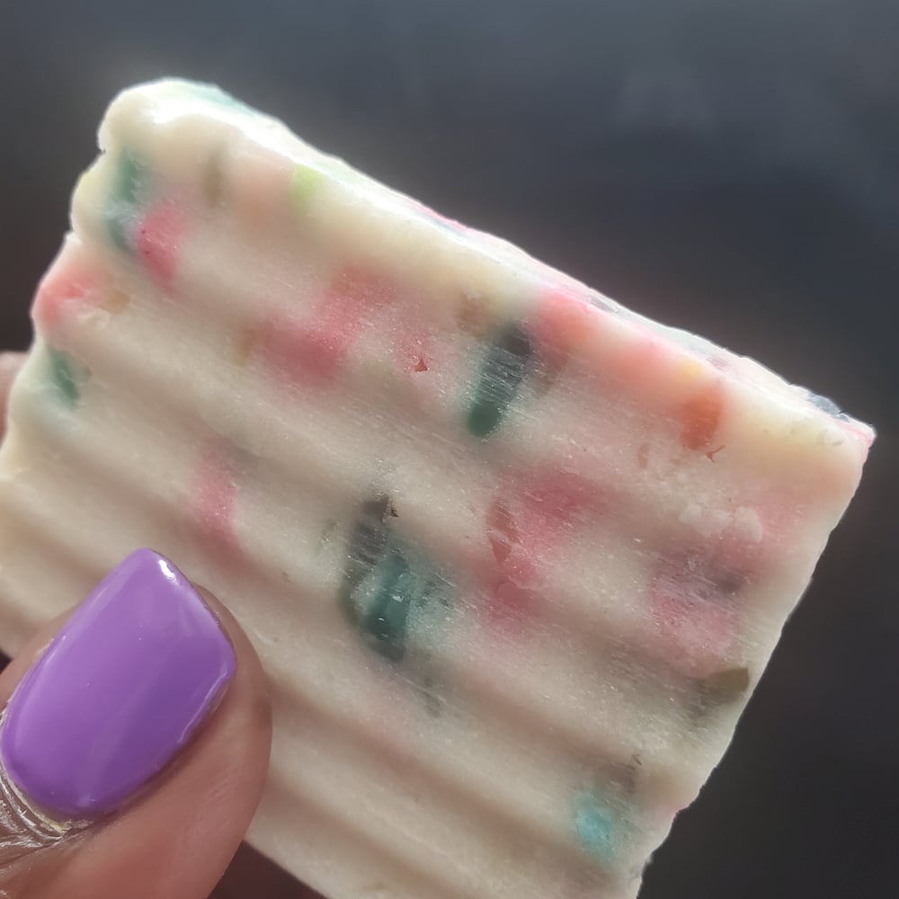 Coconut Confetti Yoni Soap 1oz
