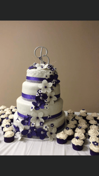 Image 4 of Custom Wedding Cakes