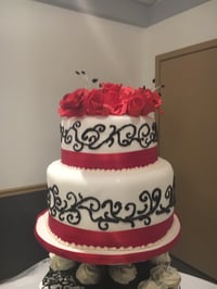 Image 3 of Custom Wedding cakes cont