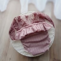 Image 1 of Sitter romper - Lara - dusty pink | 9-12 months | photo props