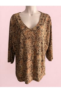 Image 6 of New  14/16 Lane Bryant Top #810*8