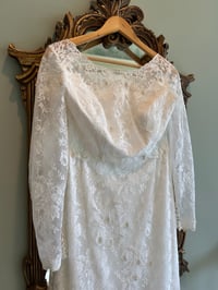 Image 12 of 1960s Lace Romance 