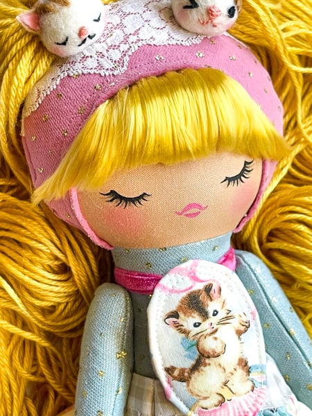 Image of Classic Doll Winnie