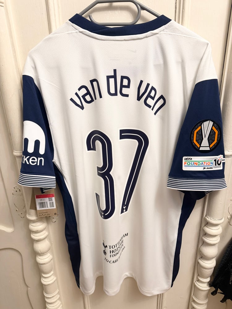 Image of NEW Tottenham Hotspur “VAN DE VEN 37” 2024/25 Home Europa Final Shirt (L)