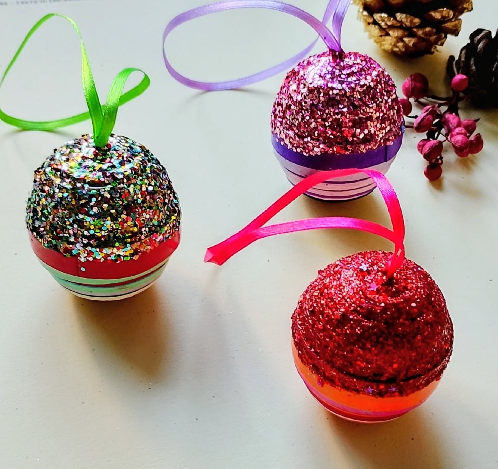 Image of Sparkly Baubles
