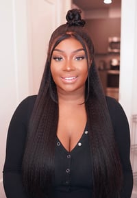 Image 1 of Kinky Straight with 4C Edges Lace Frontal Wig (from BestLaceWigs)