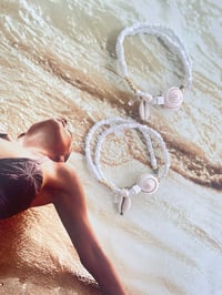 Image 5 of the mermaids purse 