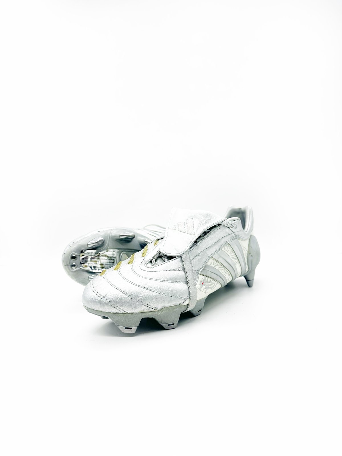 Adidas predator silver dragon best sale