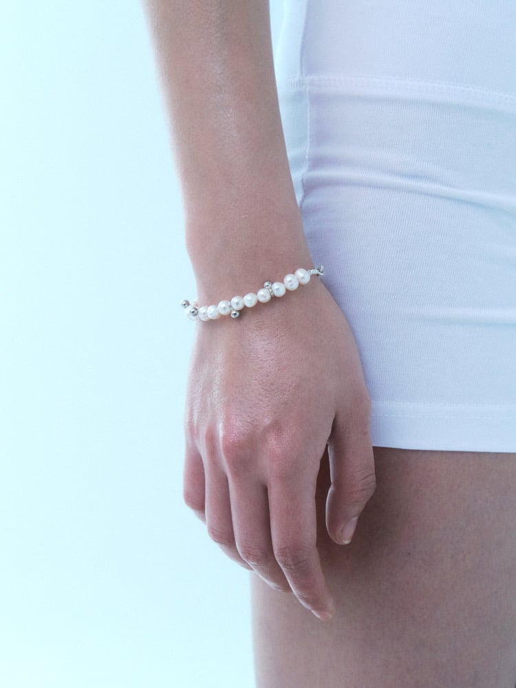 【LOWOOL】Thread Silver Pearl Bracelet〜ブレスレット★韓国発 LOWOOL】Triple Heart Pearl Bracelet〜ENHYPEN着用☆韓国発