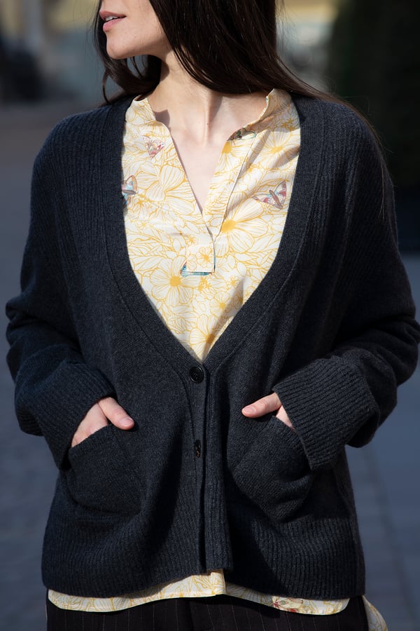 Image of CARDIGAN BOTTONE