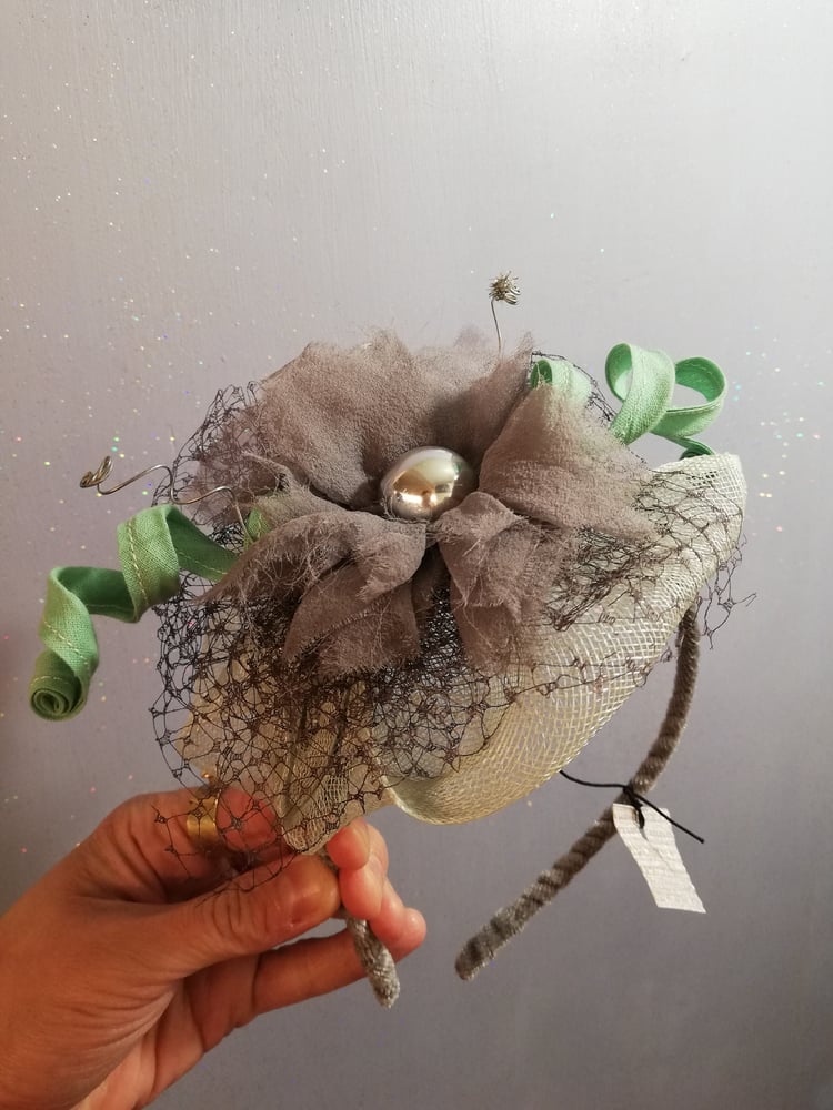 Image of Fascinator fantasia