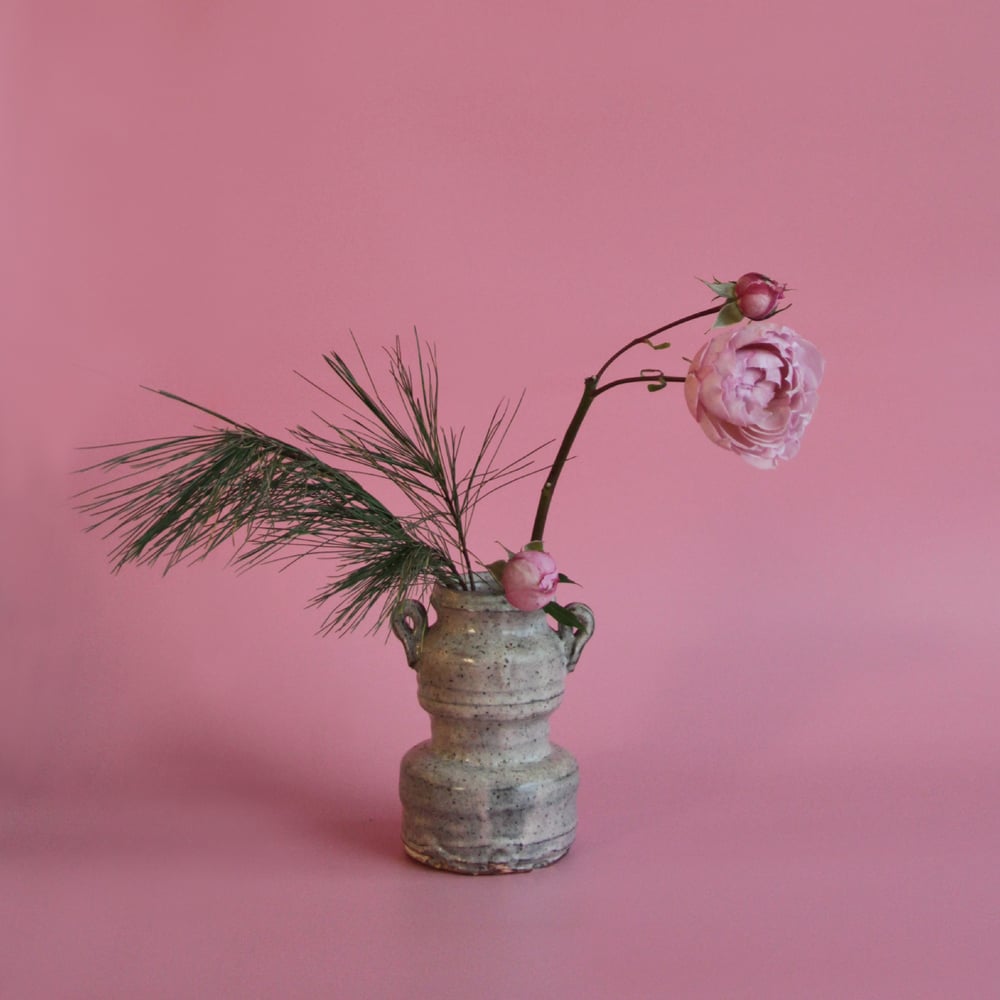 Image of A Japanese art ceramic vessel 