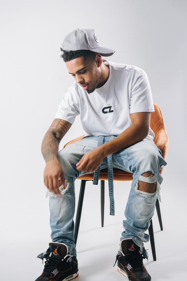 “CZ” TEE WHITE/BLACK