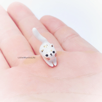 Image 4 of Tiny White kitty figurine