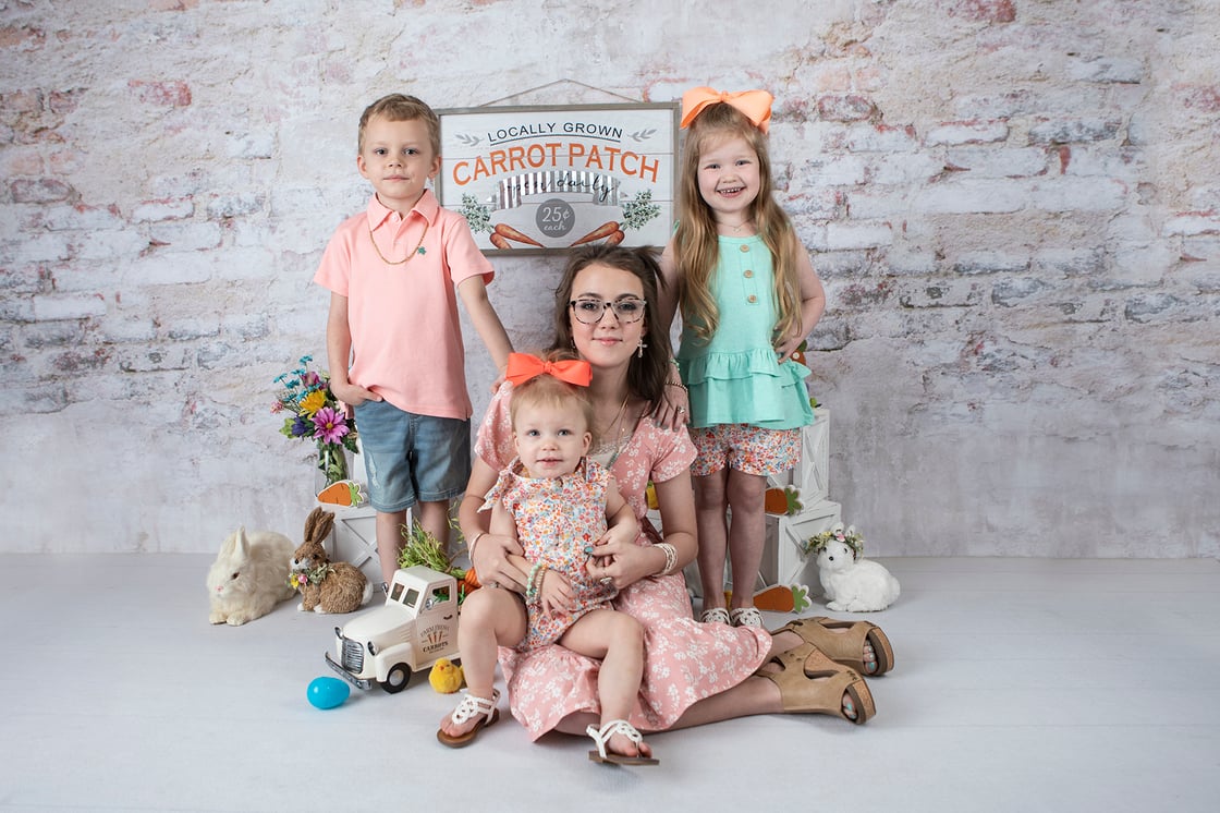 Image of Easter mini session. - March 26th