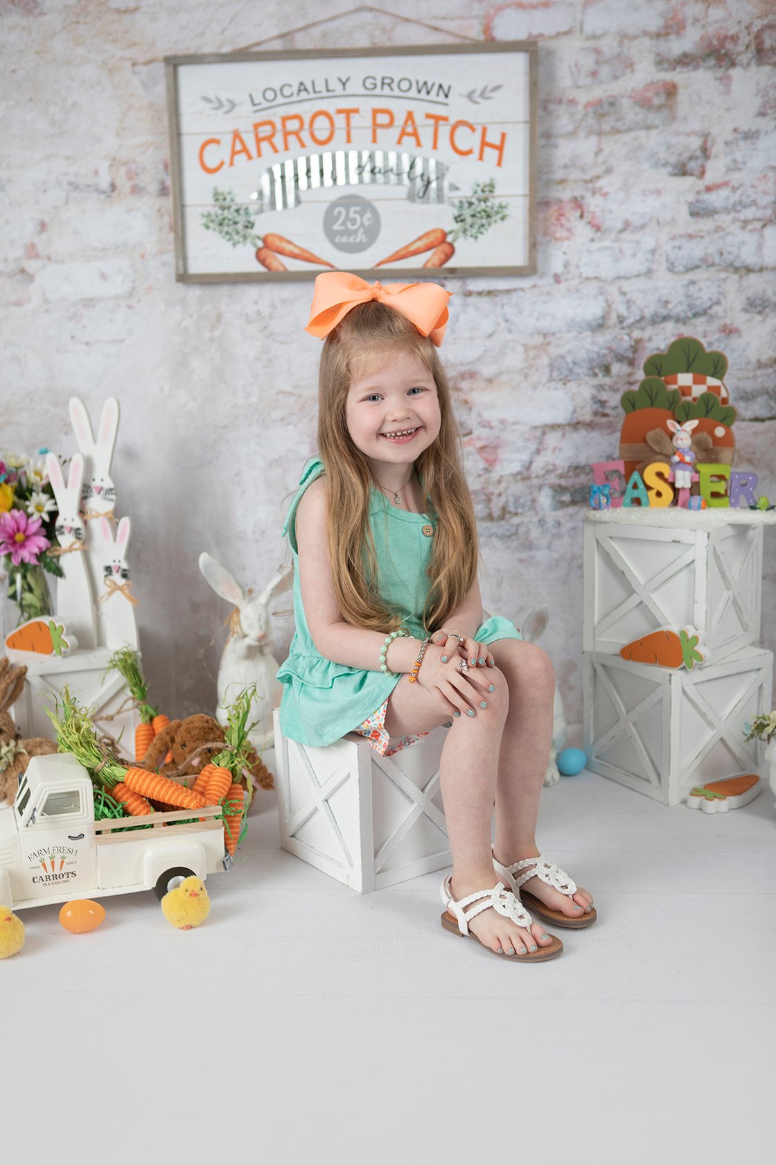 Image of Easter mini session. - March 26th