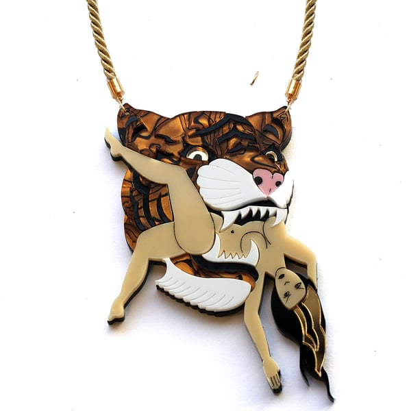 Image of Tiger Bite Necklace