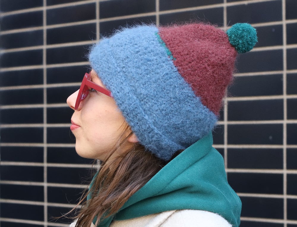 Image of BLUE, BORDO AND GREEN MOHAIR CAP