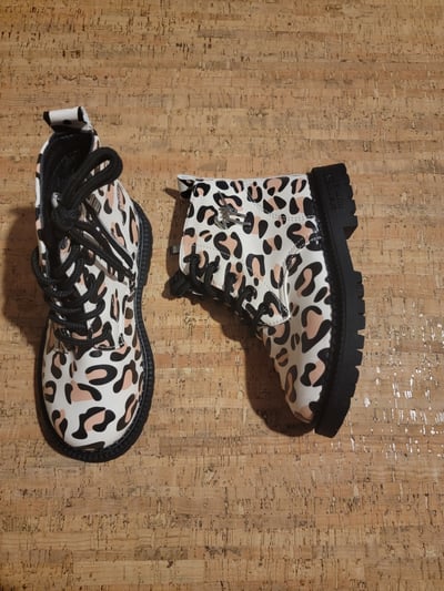 Image of Leopard Boots