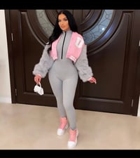 Image 3 of D fur coat 