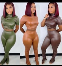 Cropped leather stacked set 