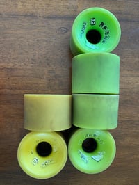 Image 1 of  6 Used Abec 11 Skateboard Wheels