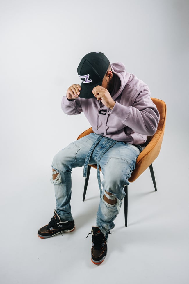 “CZ” PASTEL HOODIE LILAC/BLACK