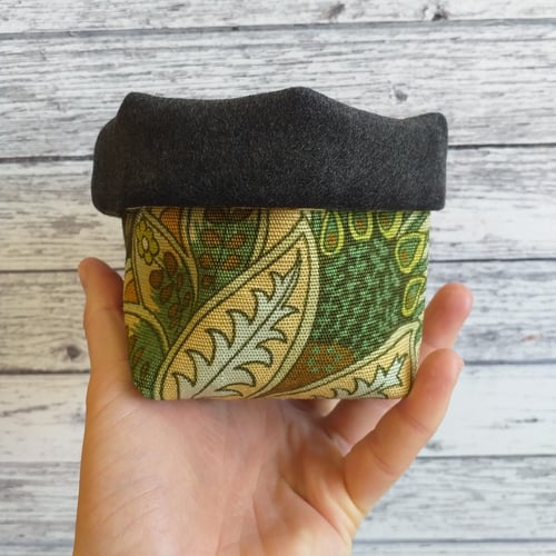 Image of The Plant Snug- Vintage Green Paisley