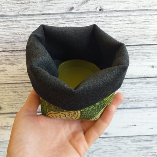 Image of The Plant Snug- Vintage Green Paisley