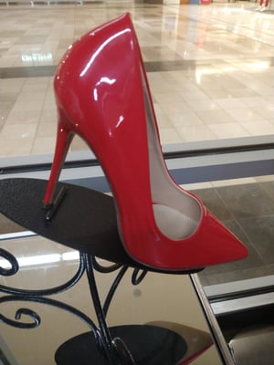Image of SOLID RED PATENT LEATHER PUMP