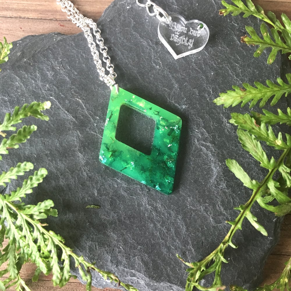 Real Moss Rhombus Ombre Resin Pendant