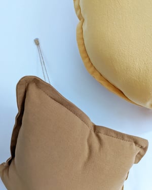 Image of FABRIC BALLOON OR KITE