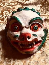 SNOW LION MASK