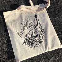 Tote bag