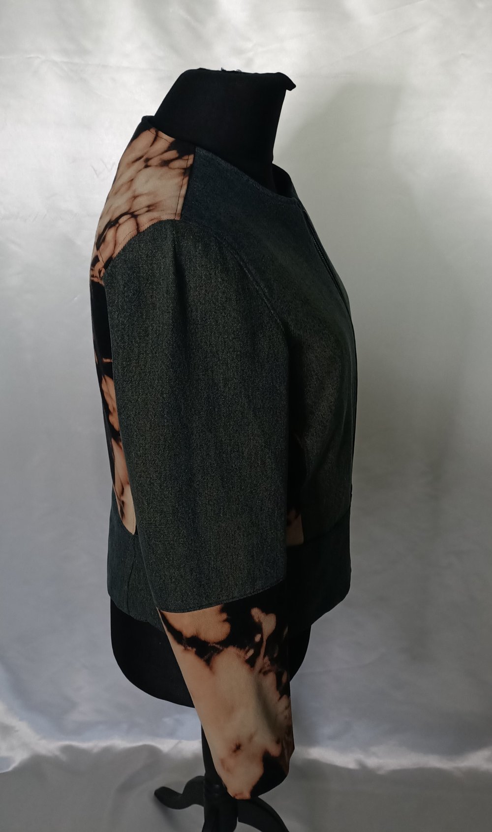 DENIM UPCYCLED LADIES JACKET