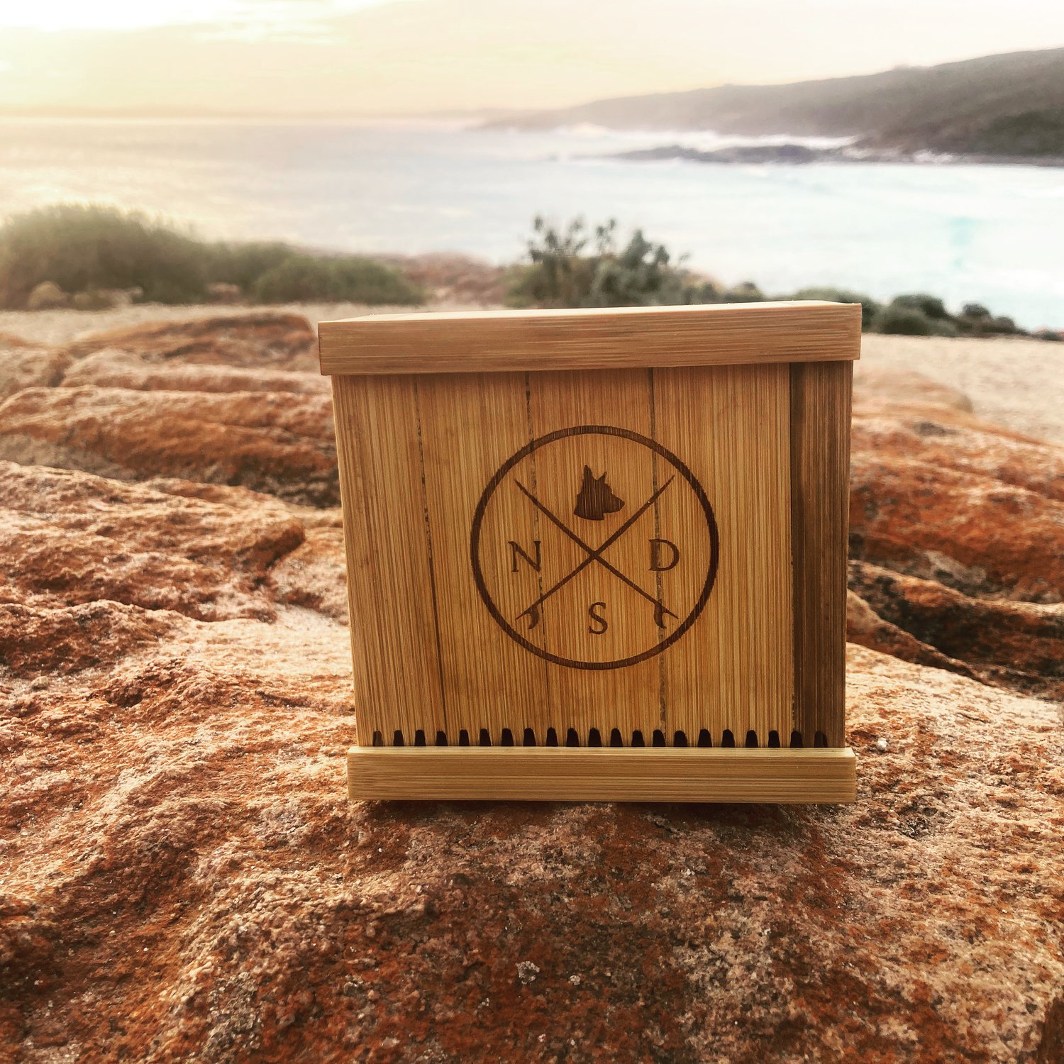 Image of NATIVE DOG SURF BAMBOO WAX BOX