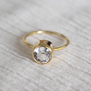 Image of White Topaz fine round cut 14k gold ring