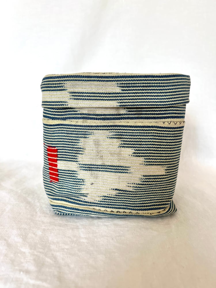 Image of Blue geometric stripe Bin 